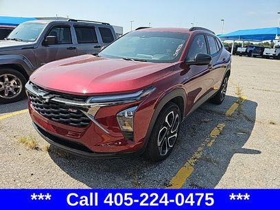Used 2025 Chevrolet Trax RS w/ Driver Confidence Package