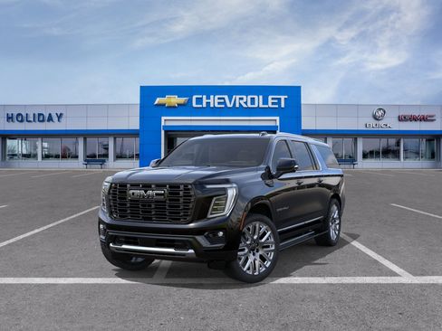 New 2026 GMC Yukon XL Denali Ultimate w/ LPO, Floor Liner Package AWD/4WD image 11