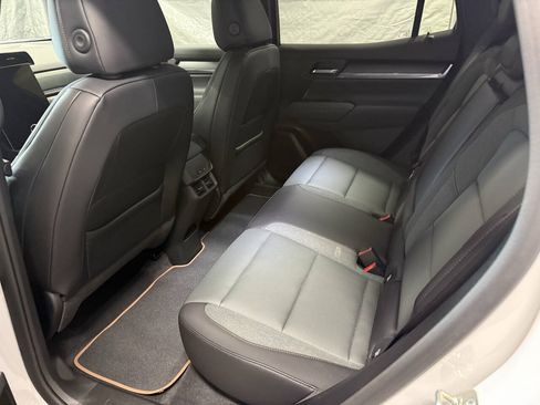 Used 2026 GMC Terrain AT4 w/ Convenience Package III AWD/4WD image 26