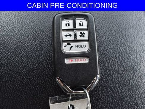 Used 2018 Honda Clarity Plug-In Hybrid image 5