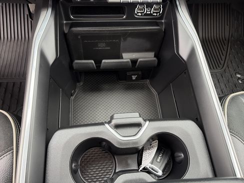 Certified 2021 RAM 2500 Laramie AWD/4WD image 19