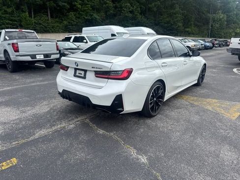 Used 2023 BMW M340i RWD image 6