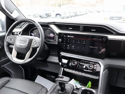 New 2026 GMC Sierra 1500 Denali AWD/4WD image 32