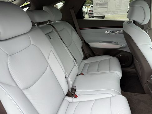 Used 2026 Genesis GV70 2.5T Advanced image 15