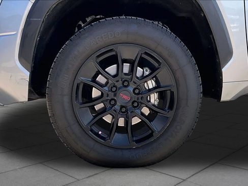 Used 2023 Toyota Tundra SR5 AWD/4WD image 11