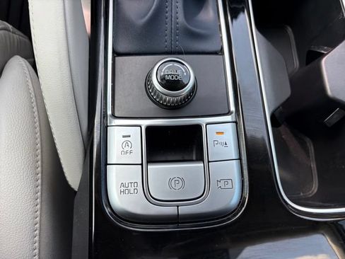Certified 2024 Kia Telluride SX FWD image 30