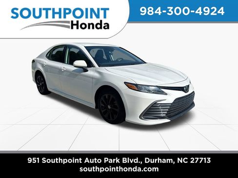 Used 2023 Toyota Camry LE FWD image 1