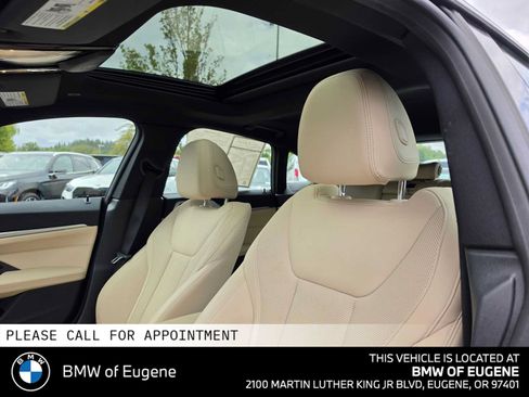 Used 2023 BMW i4 eDrive40 RWD image 25