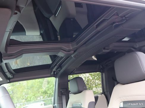 New 2026 GMC Hummer EV SUV w/ LPO, Dark Essentials Package image 23