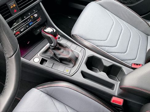 New 2026 Volkswagen Jetta GLI Autobahn FWD image 7