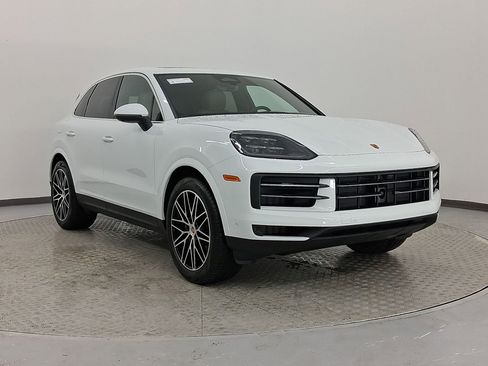 New 2026 Porsche Cayenne AWD/4WD image 7