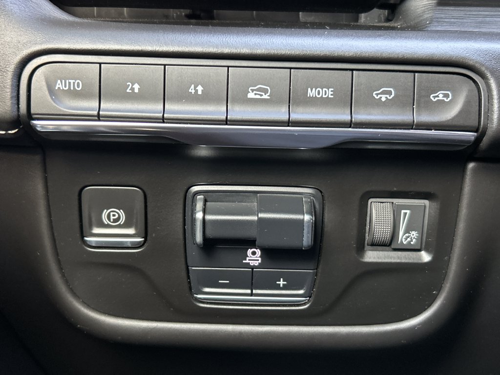 Used 2021 Cadillac Escalade Sport Platinum AWD/4WD image 14