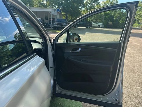 Used 2019 Hyundai Santa Fe SEL w/ Cargo Package AWD/4WD image 24