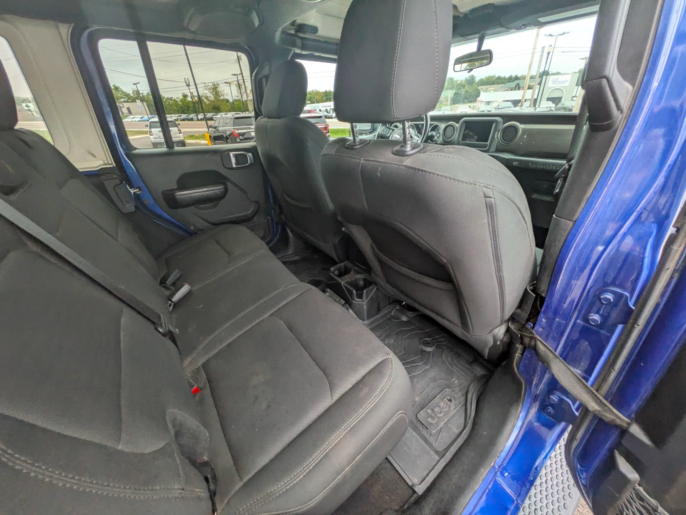 Used 2020 Jeep Wrangler Unlimited Sport AWD/4WD image 35