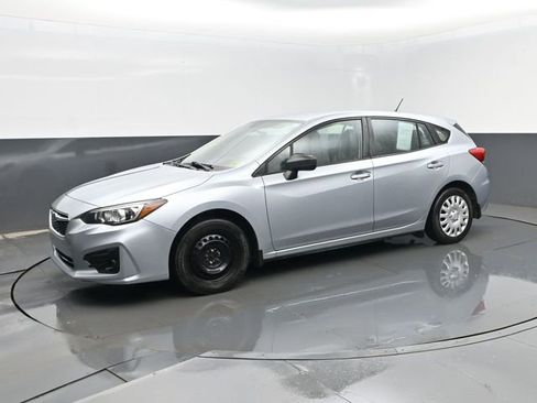 Used 2018 Subaru Impreza 2.0i image 5