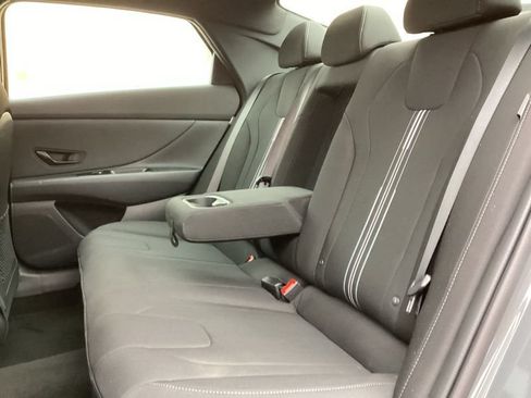 New 2026 Hyundai Elantra SEL Sport Premium FWD image 21