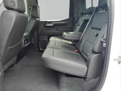 Used 2024 Chevrolet Silverado 1500 LTZ AWD/4WD image 23
