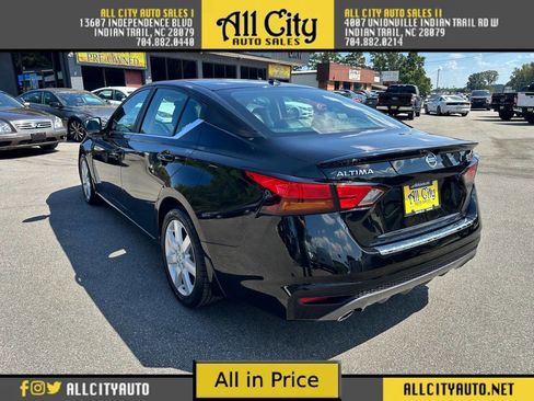 Used 2019 Nissan Altima 2.5 SR w/ SR Premium Package image 5