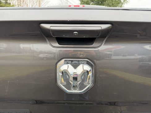 Used 2022 RAM 2500 Big Horn w/ Level B Equipment Group image 18