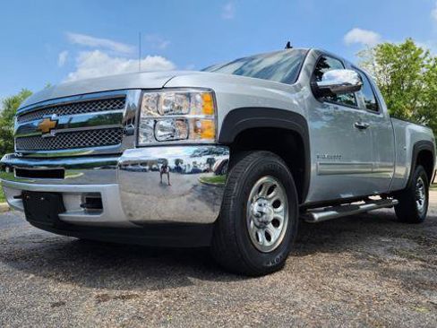 Used 2013 Chevrolet Silverado 1500 LT AWD/4WD image 9