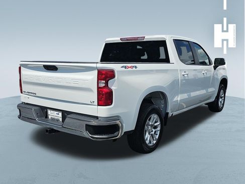 Used 2023 Chevrolet Silverado 1500 LT AWD/4WD image 3