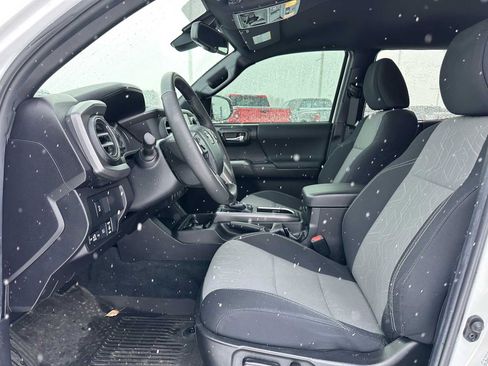 Used 2023 Toyota Tacoma TRD Off-Road w/ Black Out Package (TMS) image 20