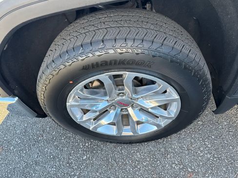 Used 2020 GMC Sierra 1500 SLT w/ SLT Premium Package image 6