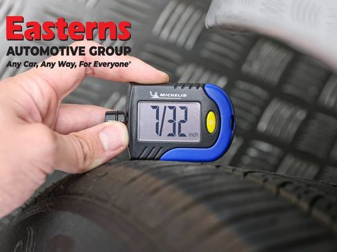 Used 2024 Nissan Altima 2.5 S FWD image 28