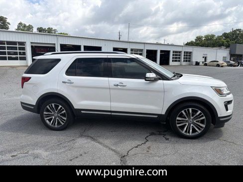 Used 2019 Ford Explorer Platinum AWD/4WD image 8