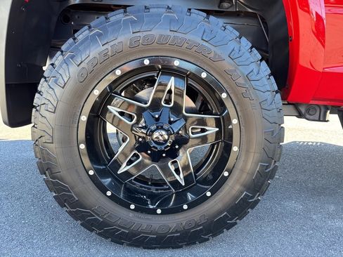 Used 2018 RAM 2500 Longhorn w/ Off Road Package image 14