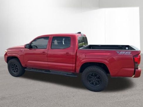 Used 2022 Toyota Tacoma SR image 8