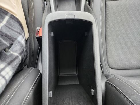 Used 2023 Buick Encore GX Preferred w/ Cold Weather Comfort Package image 40