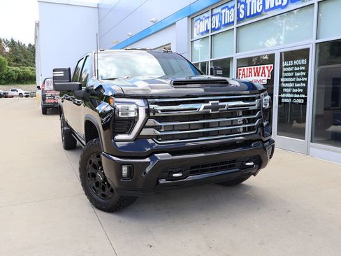 Used 2024 Chevrolet Silverado 2500 High Country w/ High Country Premium Package AWD/4WD image 50