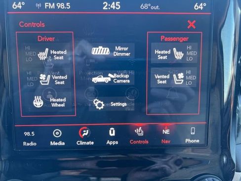 Used 2019 RAM 1500 Laramie image 28