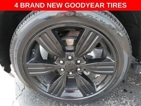 Certified 2023 Ford Expedition Platinum AWD/4WD image 4