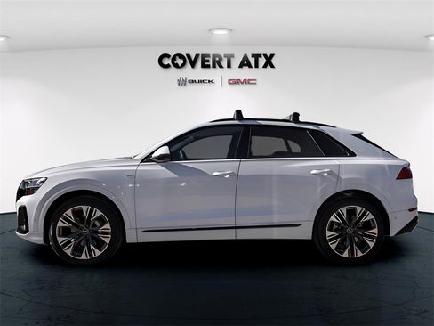 Used 2025 Audi Q8 Premium Plus image 5