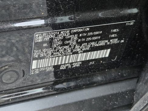 Used 2021 Toyota Venza XLE w/ Softex Package AWD/4WD image 10