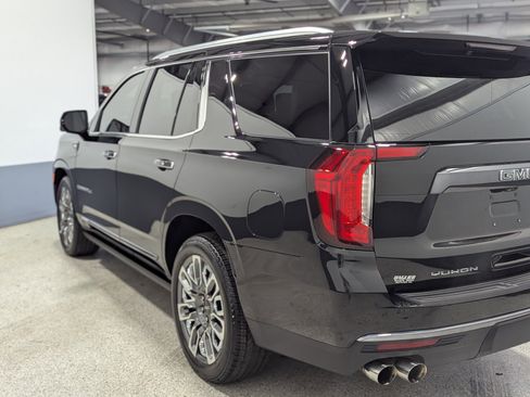 Used 2023 GMC Yukon Denali Ultimate AWD/4WD image 5