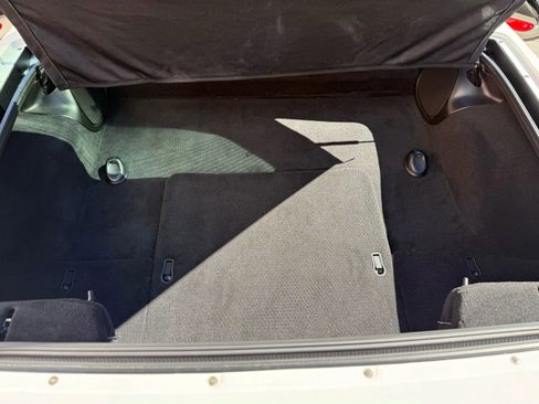 Used 2001 Chevrolet Corvette Coupe w/ Preferred Equipment Group2 image 16