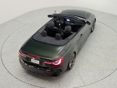 Used 2024 BMW M440i Convertible w/ Premium Package RWD image 25