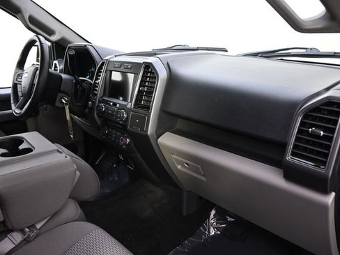 Used 2018 Ford F150 XLT w/ Equipment Group 302A Luxury image 15