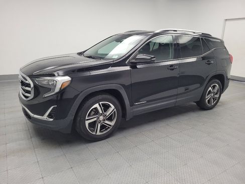 Used 2020 GMC Terrain SLT image 2
