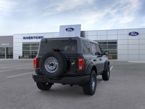 New 2025 Ford Bronco 4-Door image 10