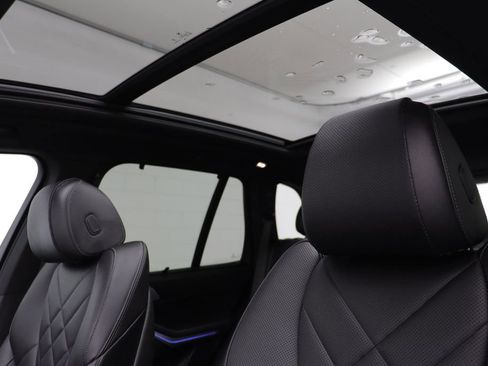 Certified 2025 BMW X5 xDrive50e image 12