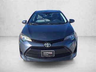Used 2017 Toyota Corolla LE video 4