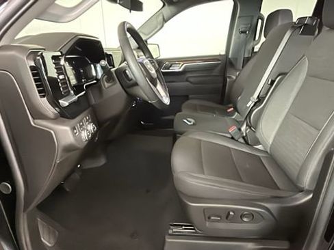 New 2026 GMC Sierra 1500 SLE AWD/4WD image 12