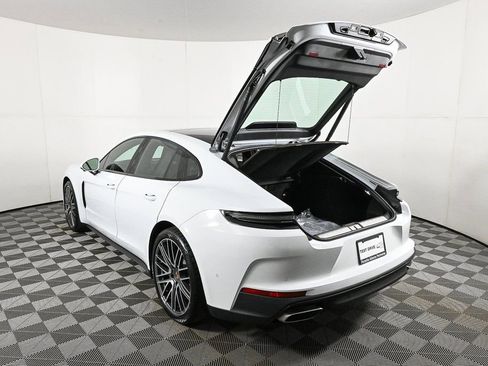 New 2026 Porsche Panamera RWD image 34