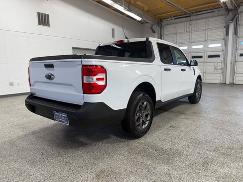Used 2022 Ford Maverick XLT FWD image 6