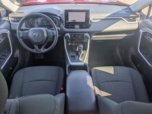 Used 2023 Toyota RAV4 XLE FWD image 15