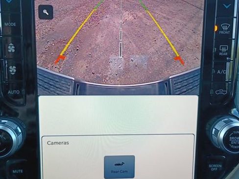 Used 2024 RAM 2500 Laramie w/ Safety Group AWD/4WD image 17